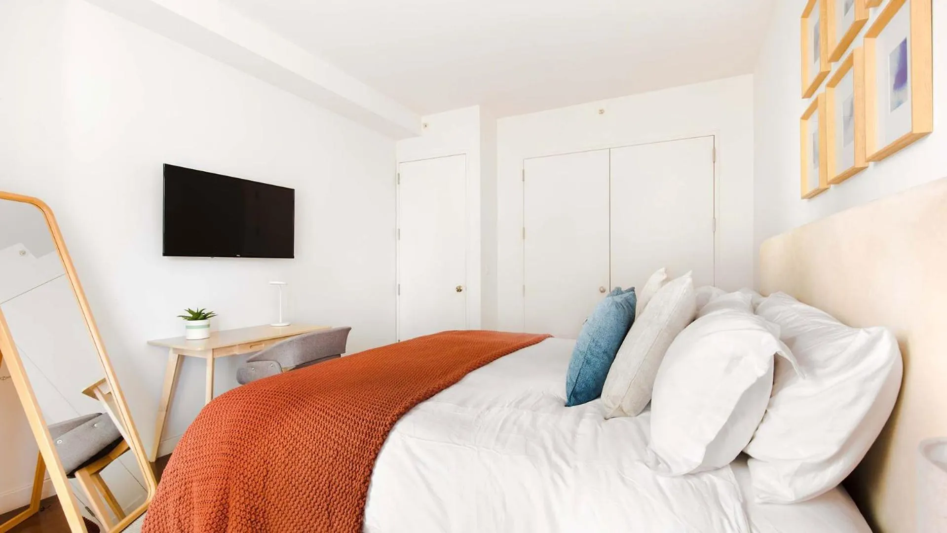 Stylish & Modern Apartment In Midtown Manhattan New York 0*,  USA